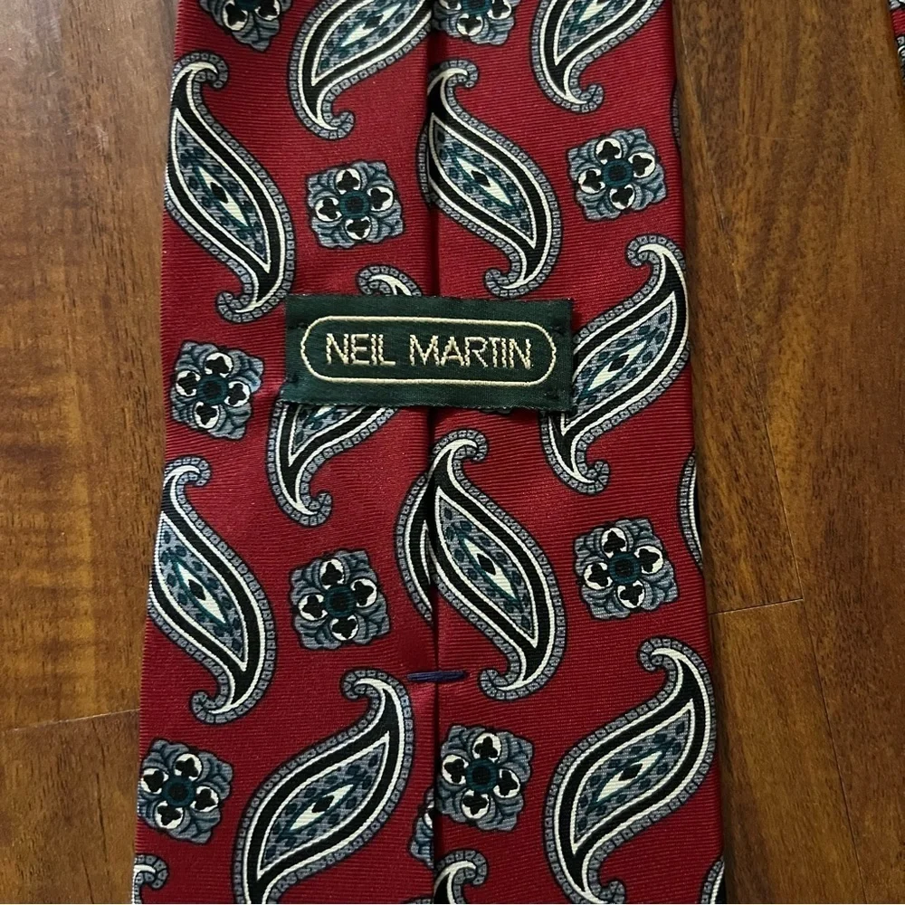 Neil Martin Silk Paisley Patterned Burgundy Red Tie